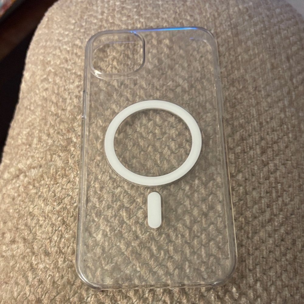 Apple Clear Magnetic iPhone Case